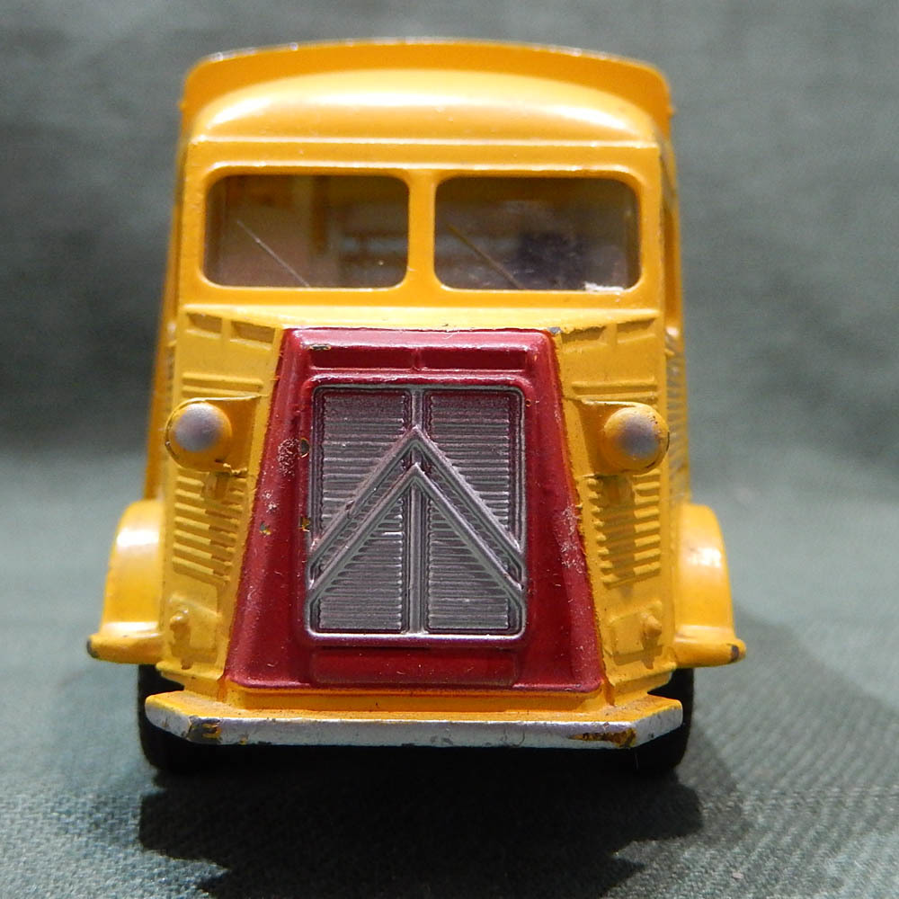再度値下げ！美品 仏製DINKY TOYS シトロエン1200kg ミニカー DINKY TOYS◇ディンキー シトロエン CITROEN 1200K CARROSSERIE CURRUS