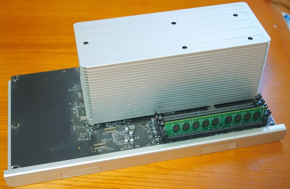 Pro Mac (Early 2009) CPU MacPro用 Early2009 CPUドータボード (確認
