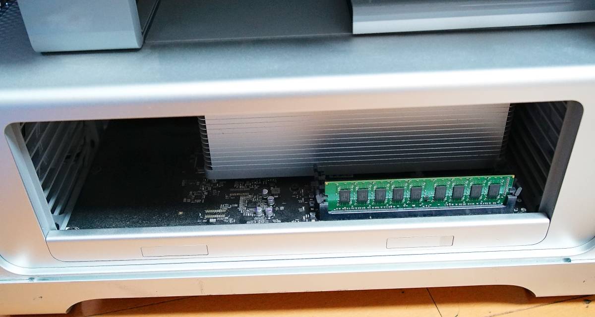 Pro Mac (Early 2009) CPU MacPro用 Early2009 CPUドータボード (確認