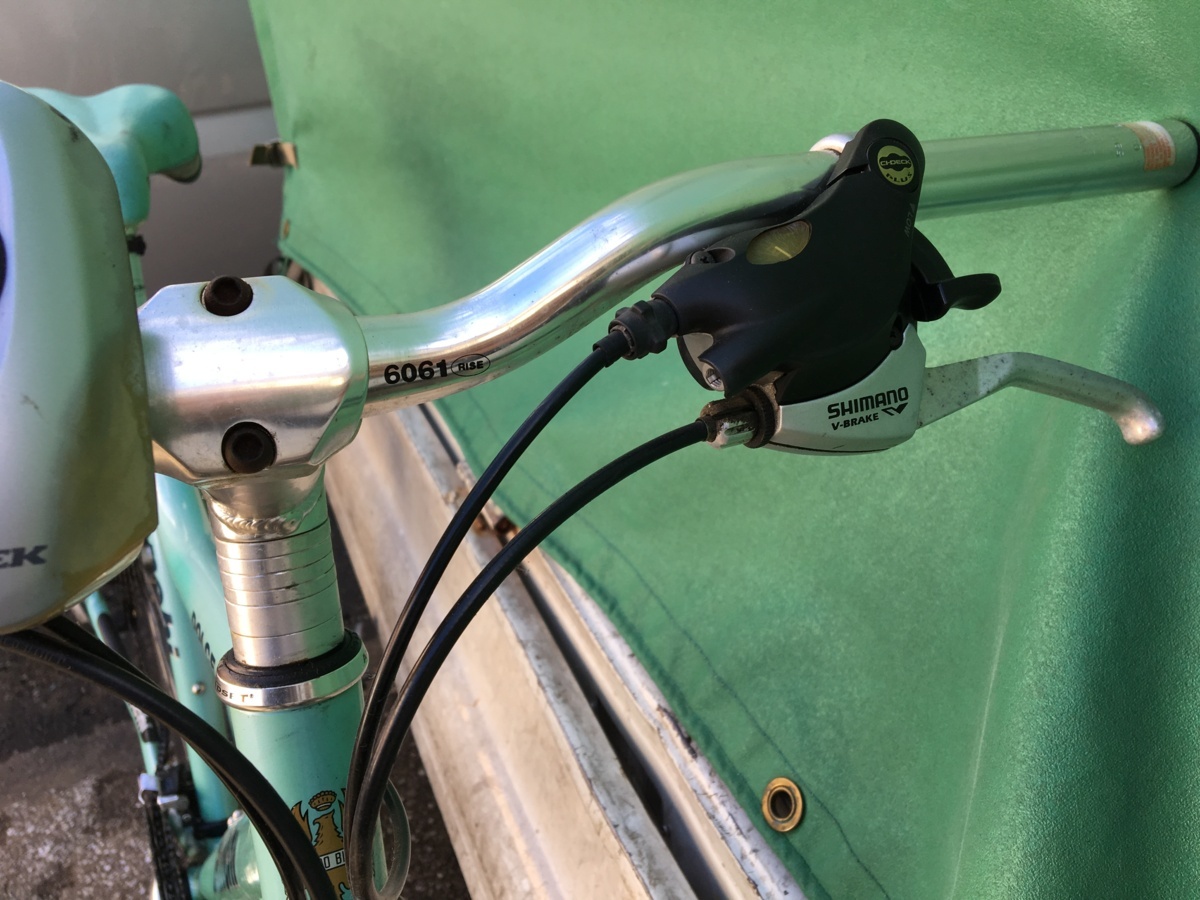 Bianchi クロスバイク ビアンキ 自転車 名古屋市 直接引き取り可 中古 ビアンギ ロードバイク - C-SPORT1 Csport1 ジャンクビアンキ 引き取り限定の メンテナンス必要 ジャイアント