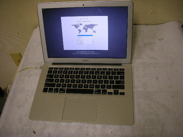 APPLE MacBook Air 13インチ Mid 2013 MD761J/A コンピュータ Mac