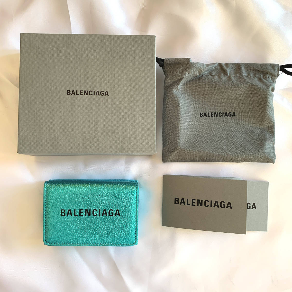 バレンシアガ 水色 財布 三つ折り BALENCIAGA バレンシアガ ペーパー