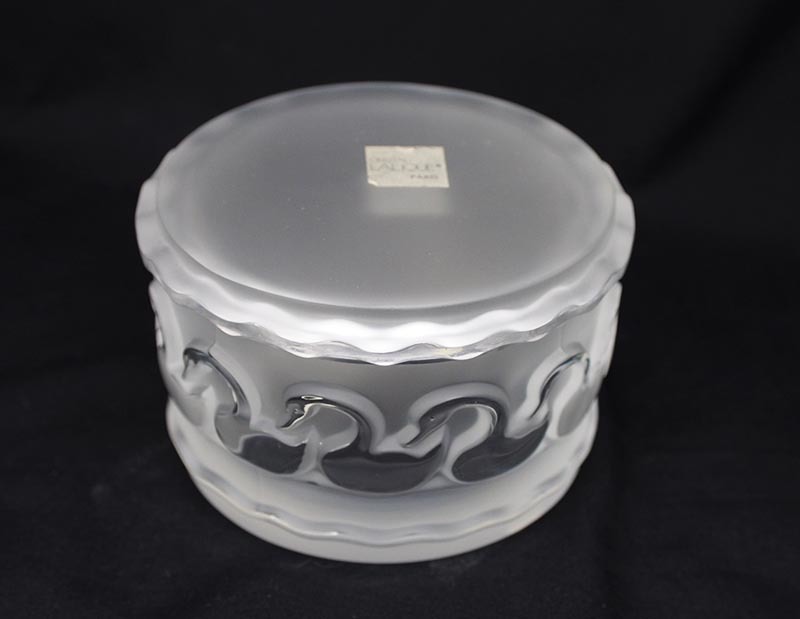ラリック カナール LALIQUE CANARD パウダーケース 小物入 フラワー