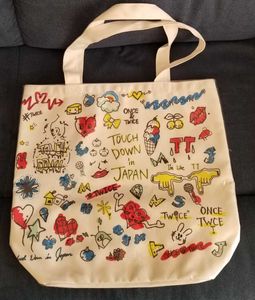 TWICE Touchdown in JAPAN トートバッグ 未開封品 商品詳細ページ