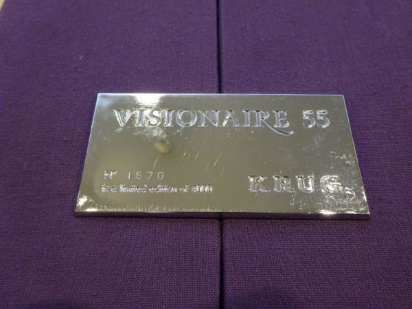 Visionaire Surprise 0 | Books · Art ヴィジョネア55 Downtown Brown
