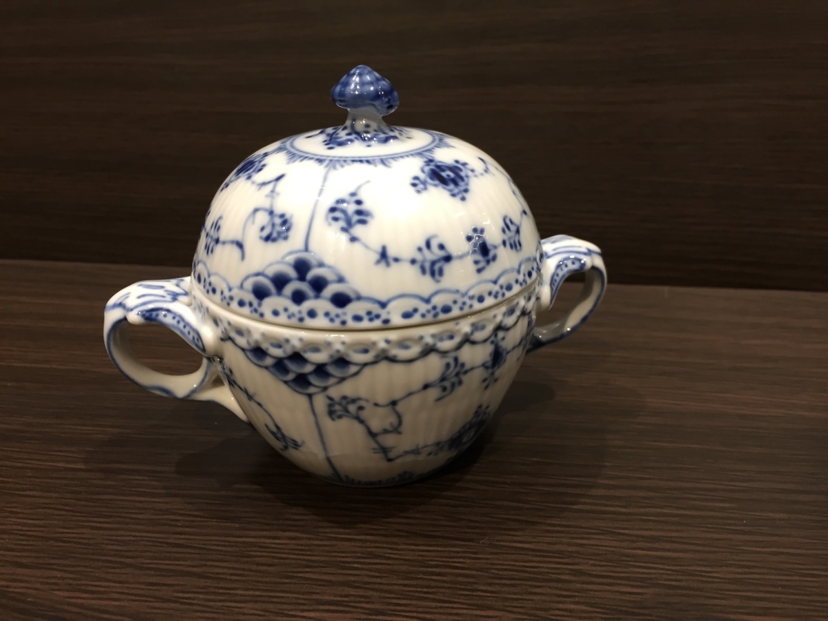 美品 ロイヤルコペンハーゲン ROYAL COPENHAGEN ブルーフルーテッド 