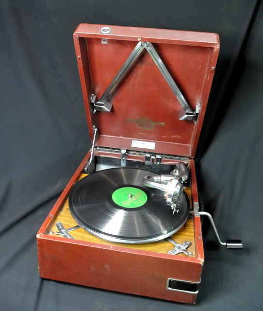 コロンビア 蓄音機 Columbia ポータブル蓄音機 - Yahoo!オークション