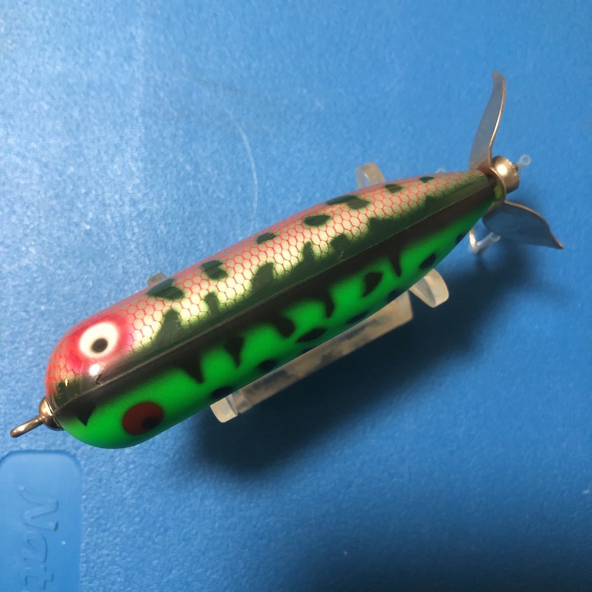 人気，新品 heddon ヘドン 現行 マグナム トーピード GRA & 14KCD リペイント ボーマー バグリー バルサ50 オールド トイズ(スイッシャー)｜売買されたオークション情報、yahooの商品情報をアーカイブ公開 - 淡水