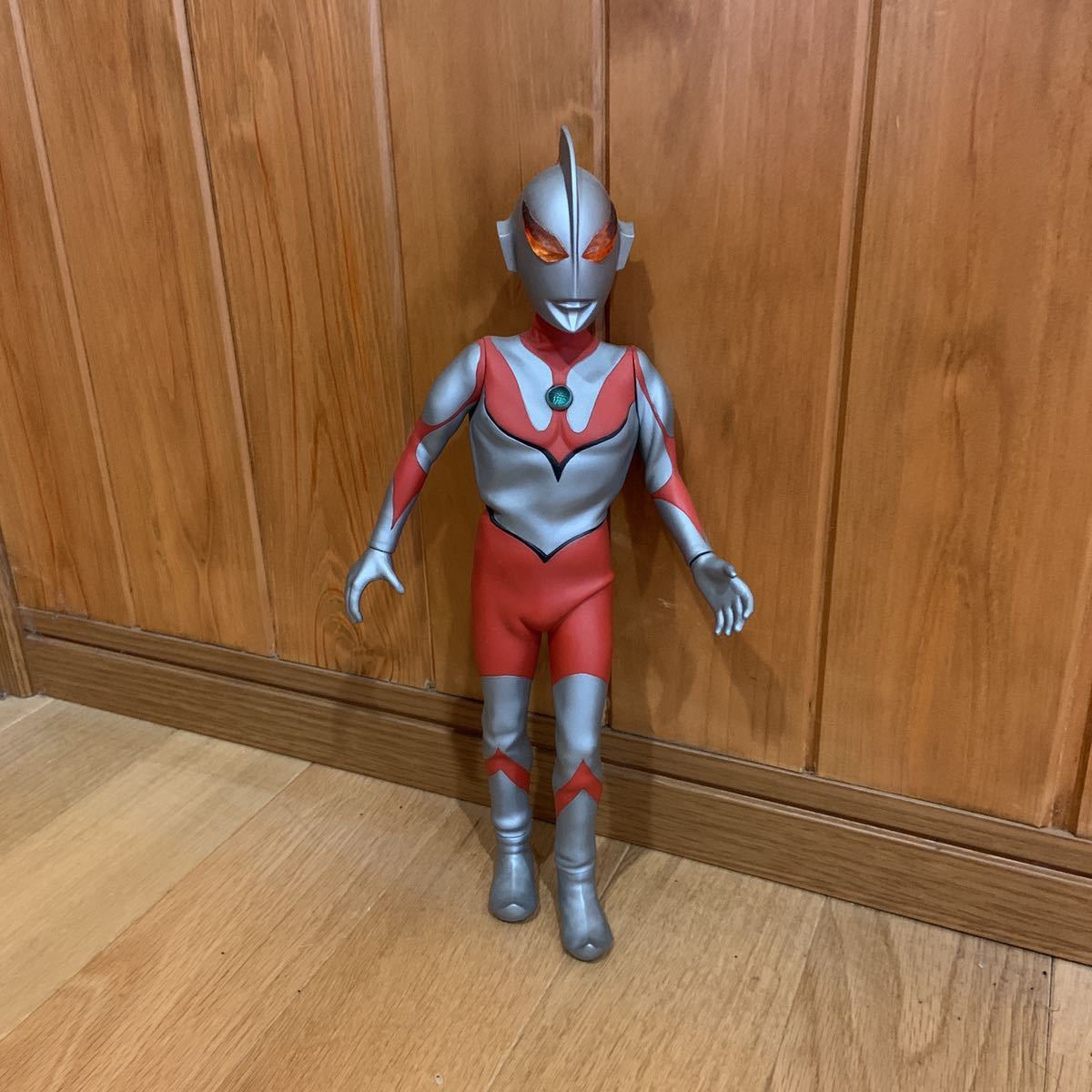 メディコム・トイ リアルアクションヒーローズ ニセウルトラマン フィギュア メディコム.トイ ニセウルトラマン フィギュア ウルトラマン 【公式通販】
