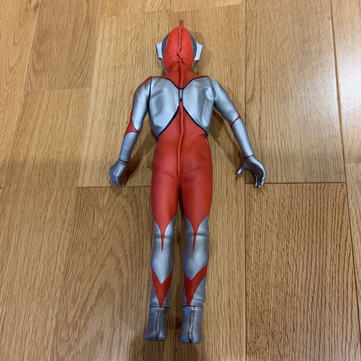 メディコム.トイ ニセウルトラマン フィギュア ウルトラマン 【公式通販】