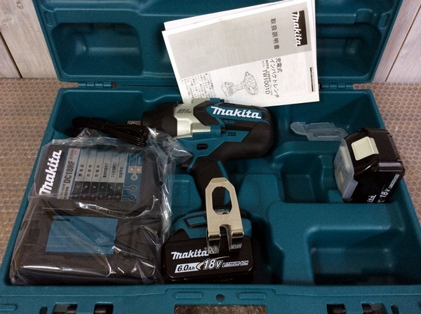 【格安，人気】 RH-144 makita マキタ 充電式 インパクトレンチ TW1001DRGX 18V 6.0Ah バッテリ2本 充電器付(本体)｜売買されたオークション情報、yahooの商品情報をアーカイブ公開 - オークファン インパクトレンチ