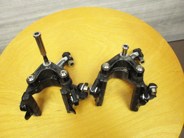 BR-9000 DURA-ACE Shimano SHIMANO 「シマノ」 &frasl; 大阪美原北インター店 キャリパーブレーキ フロントのみ Dura Ace SHIMANO「シマノ」 キャリパーセット&frasl; 京都西院店 - 281g
