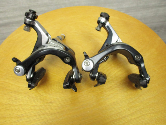 BR-9000 DURA-ACE Shimano SHIMANO 「シマノ」 &frasl; 大阪美原北インター店 キャリパーブレーキ フロントのみ Dura Ace SHIMANO「シマノ」 キャリパーセット&frasl; 京都西院店 - 281g