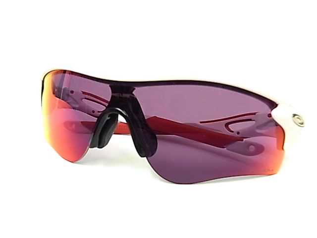 オークリー Better RADAR EV Radar®︎ Plate Fit. Focus. | オフィシャル PLATE OAKLEY ロードバイク・マラソン向けサングラス レーダーロックパス FIT-OO9275-04 9245E4