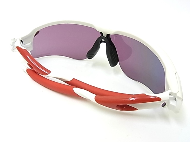 オークリー Better RADAR EV Radar®︎ Plate Fit. Focus. | オフィシャル PLATE OAKLEY ロードバイク・マラソン向けサングラス レーダーロックパス FIT-OO9275-04 9245E4