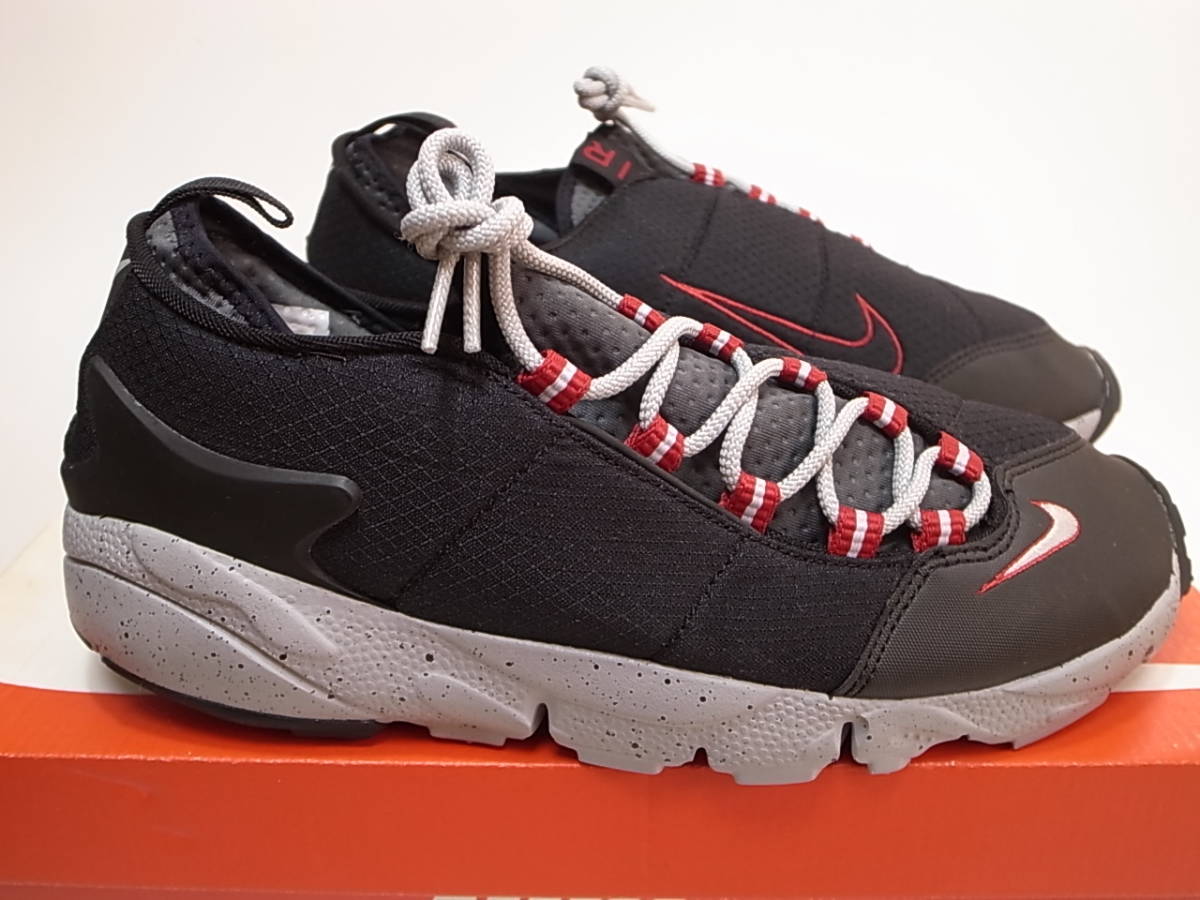 送料無料】NIKE AIR FOOTSCAPE NM BRED エアフットスケープ ブレッド黒 