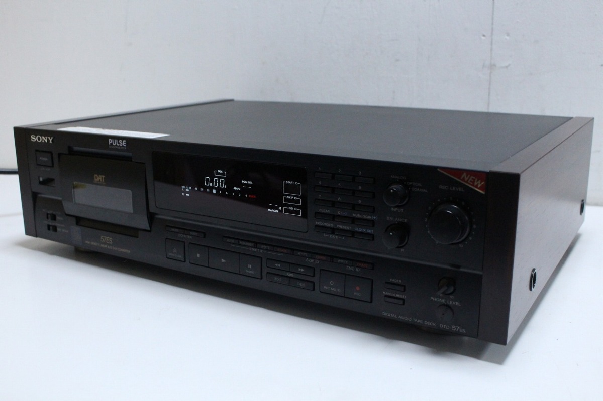 正規品，人気 SONY DTC-57ES テープデッキ DATデッキ ジャンク 2-A037/1/160(DAT機器)｜売買されたオークション情報、yahooの商品情報をアーカイブ公開 - オークファン DAT機器