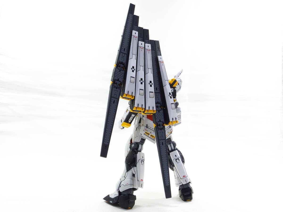 RG νガンダム 改修塗装完成品 【公式通販】