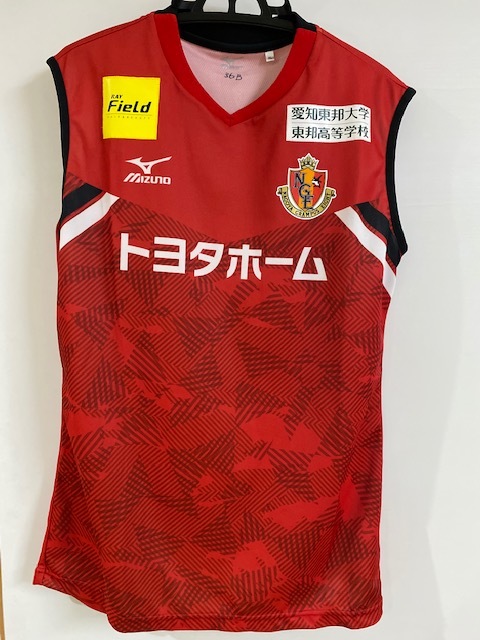 大人気，100%新品 送料３７０円 サッカー 名古屋グランパス 選手支給品 トレーニングウェア XL(Jリーグ)｜売買されたオークション情報、yahooの商品情報をアーカイブ公開 - オークファン ユニフォーム