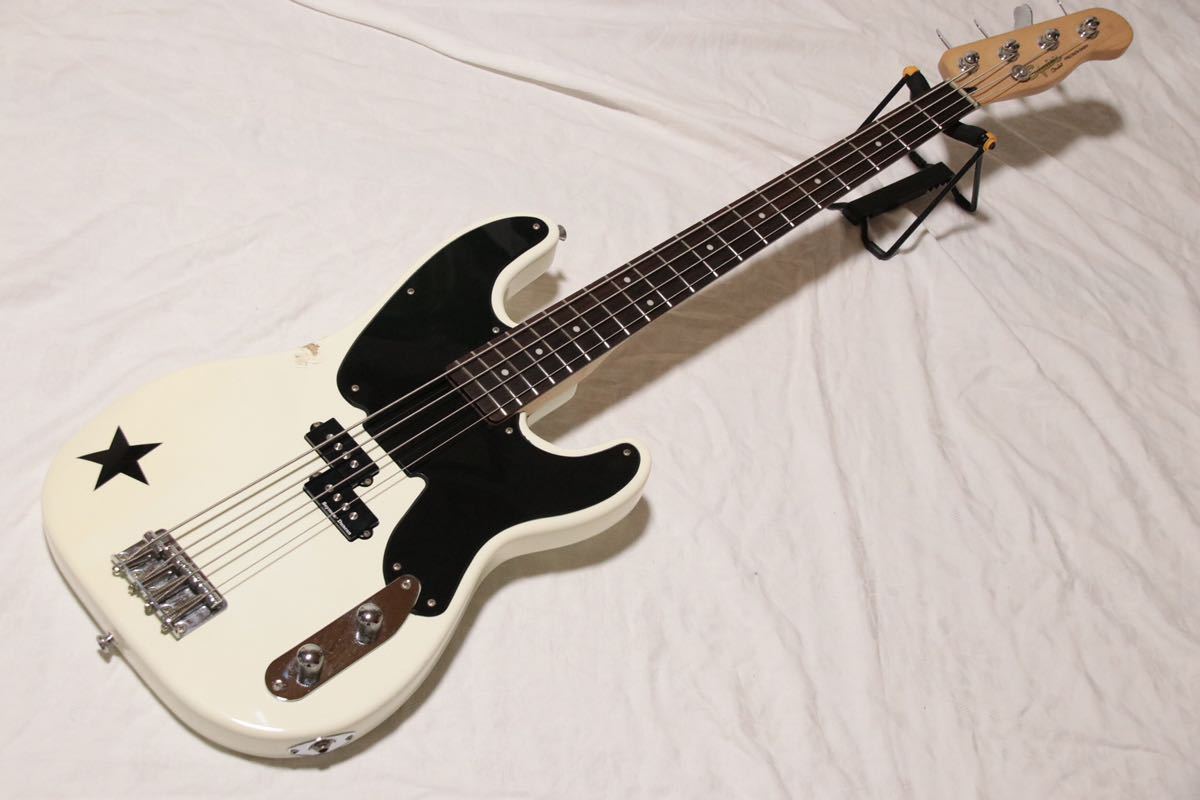 Squier by Fender Mike Dirnt Precision Bass Seymour Duncan GREEN 