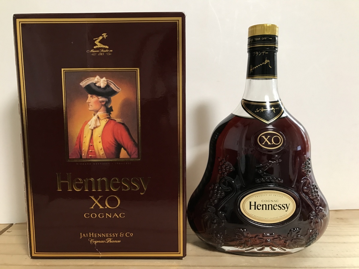 未開栓・箱付ヘネシー ☆ヘネシー XO 金キャップ クリアボトル 箱付き 
