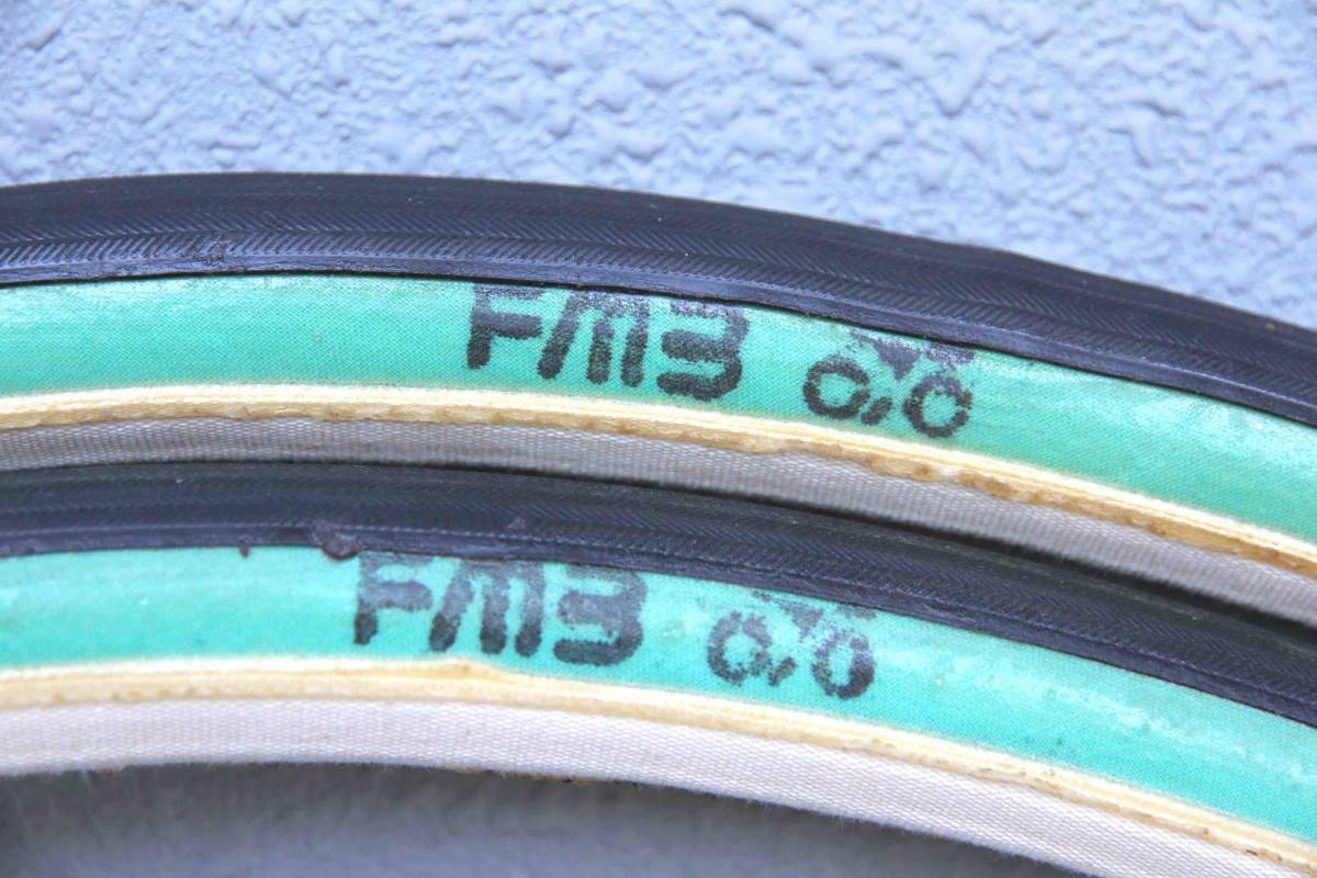 FMB パリ～ルーベ チューブラータイヤ 27㎜ ２本セット
