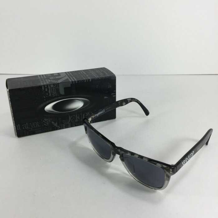  廃盤 OAKLEY Frogskins LX Grey Tortoise Fade/Grey oo2039-07 アジアンフィット オークリー フロッグスキン 付属品完備 正規品(セル、プラスチックフレーム)｜売買されたオークション情報、yahooの商品情報 セル、プラスチックフレーム