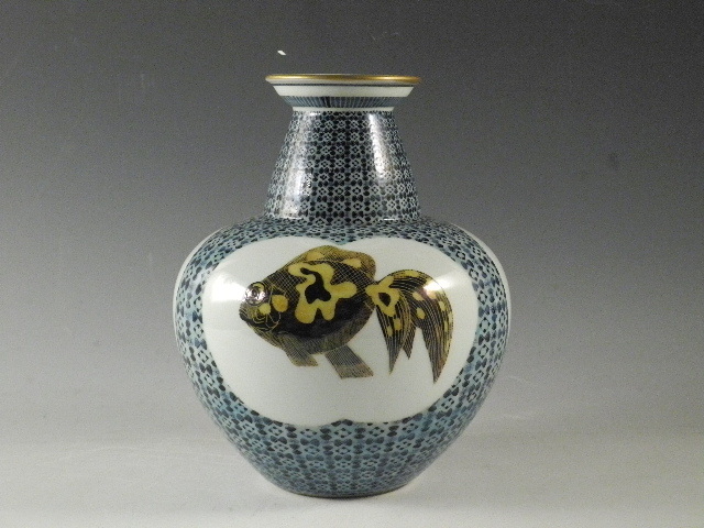 値下げ特別価格 ◇栄◇九谷 北出 塔次郎 造 色絵 魚幾何学文 花入 23cm