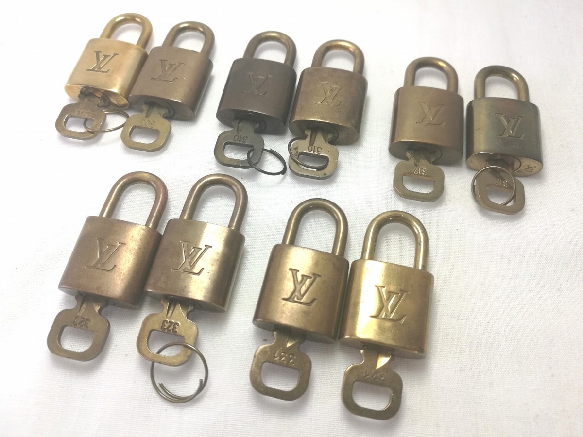 B02744☆送料188円～☆計10点 同番2点×5種【ルイヴィトン】パドロック