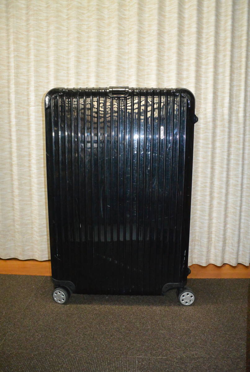 大きい！RIMOWA リモワ サルサ スーツケース 104L？ 4輪 TSAロック
