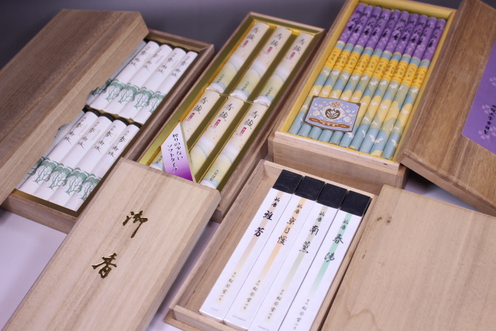 川本仏壇店】精華堂製「タニ沈香 香木 刻み」内容量約135g