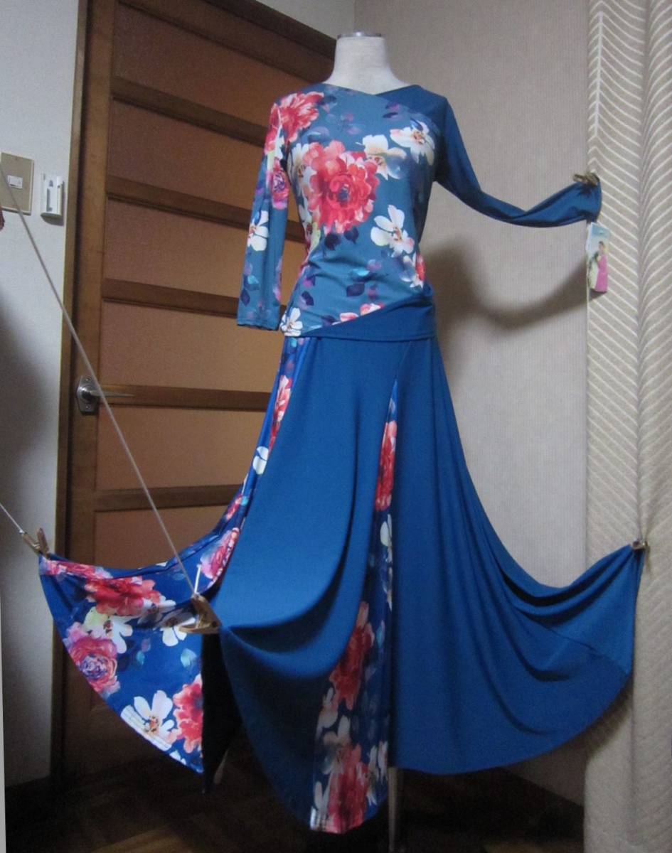 | – 京都のプリザーブド オンラインショップ プンダミリア ひより fu-dueka::花柄プリントギャザーワンピース &amp; LILA CITTA ONLINE SHOP 大きいサイズ][15号 ]フラッフフラワープリント前開き裏毛 19号 日々の暮らし