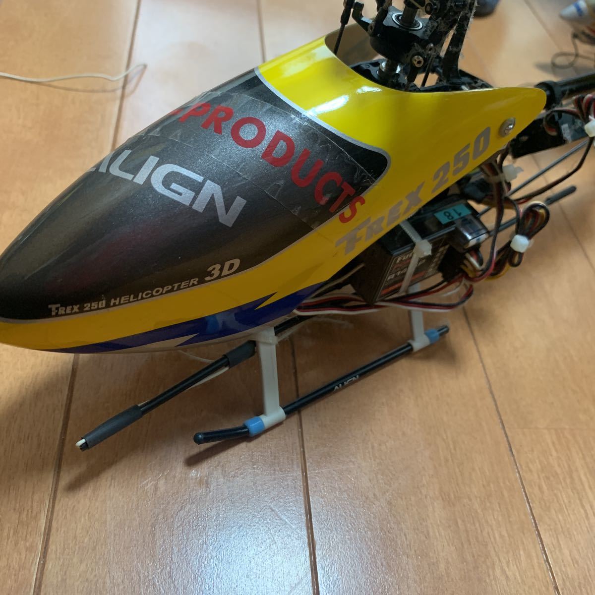 ALIGN TREX250アライン ラジコン ヘリコプター ラジコンヘリ 出先の T