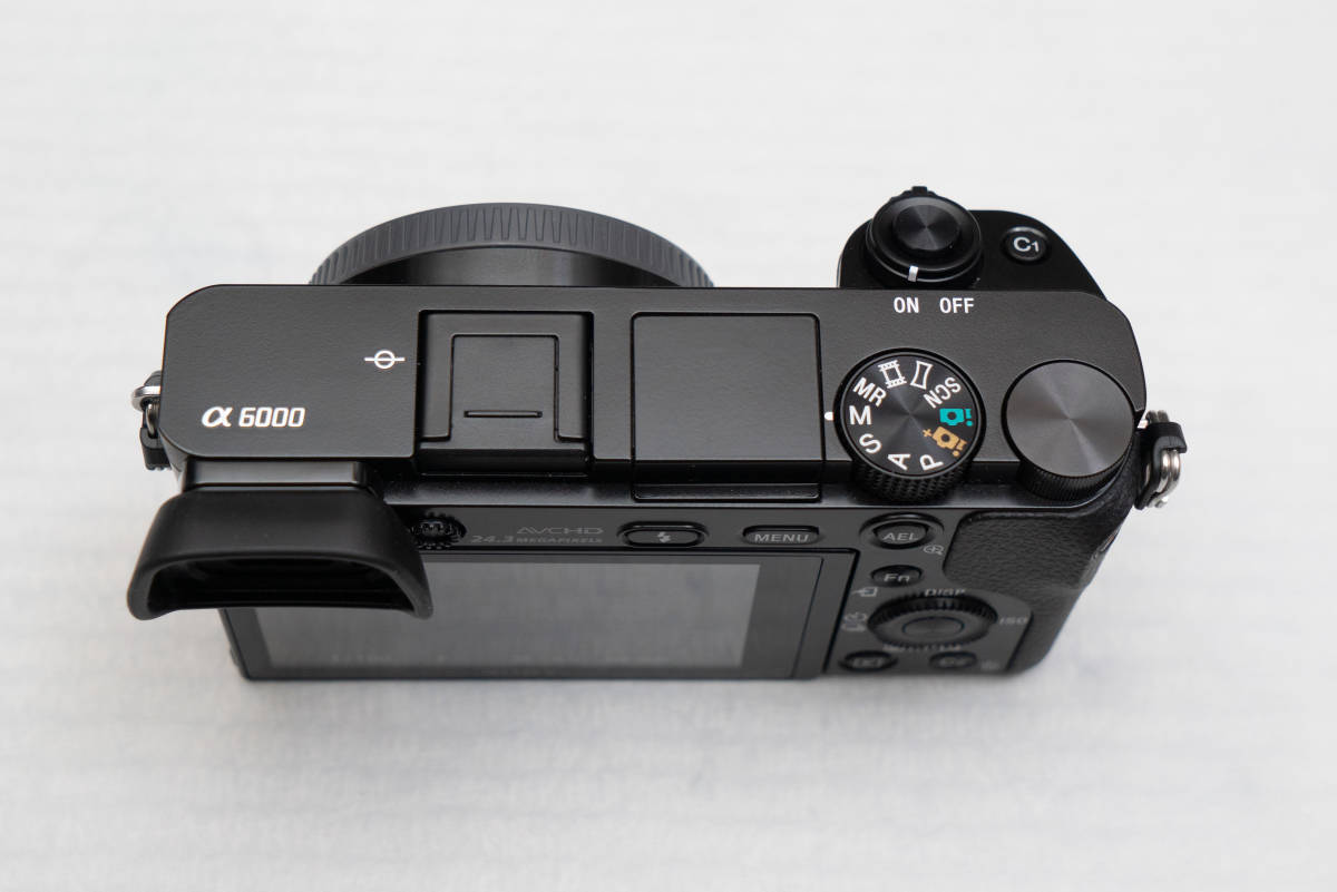 【送料無料】SONY α6000 ILCE-6000 ボディ 美品_6