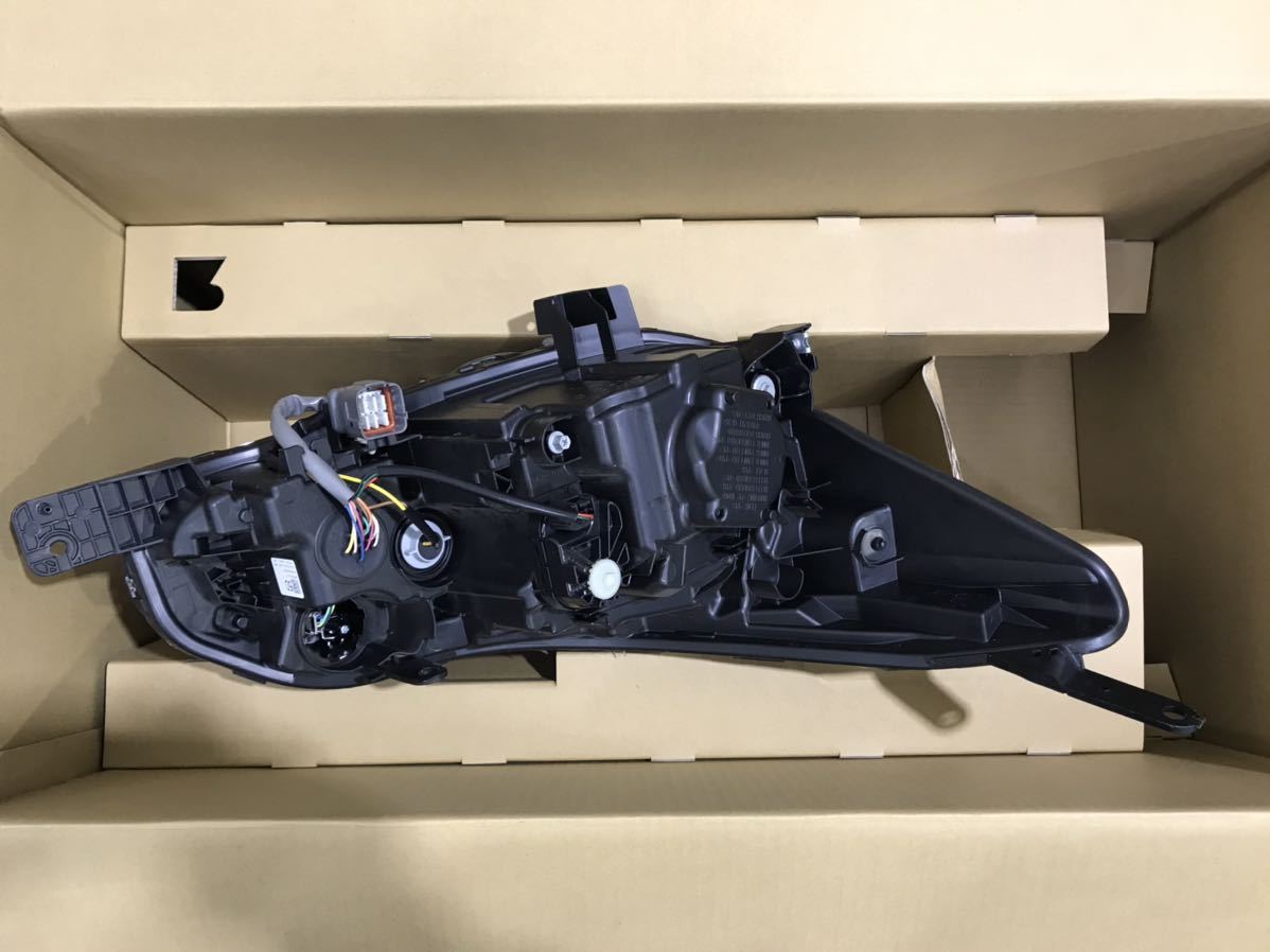 スバル GT GK インプレッサ 純正 LED 右ヘッドライトユニット ICHIKOH