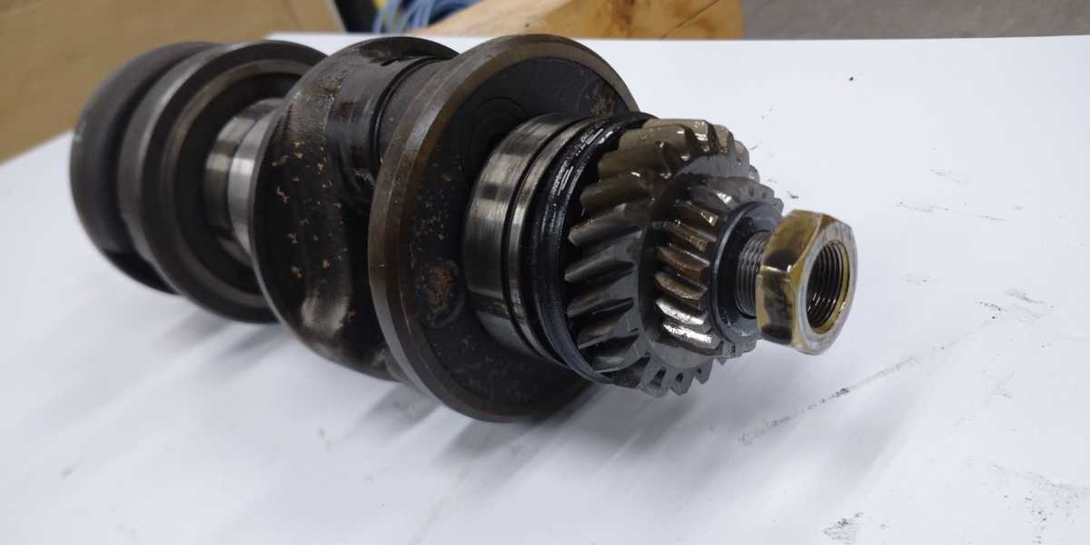 R1-Z TZR1KT TDR250 クランクシャフト