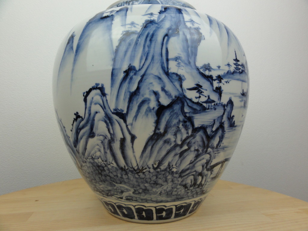 蔵出し！ 九谷焼 万象窯 染付 山水文 風景画 壷 飾壷 花器 花瓶 花入れ 置物