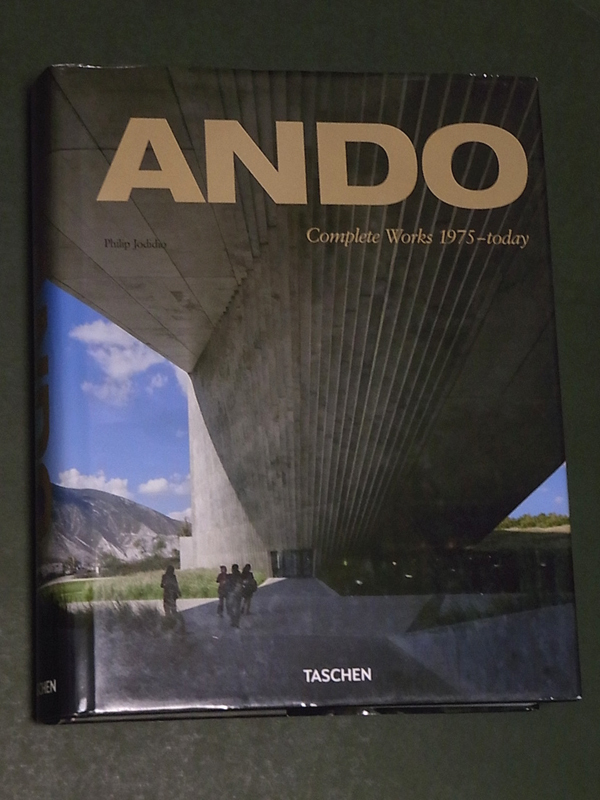 本 【サイン入り】ANDO complete works 安藤忠雄 taschen