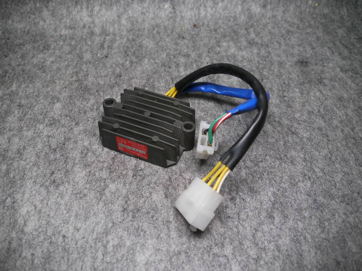 Y20-0350】HONDA CB750F用 純正レギュレーター 中古品 /CB750F