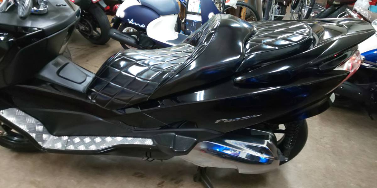 実走行ｋｍ Mf10 フォルツァ250 カスタム多数 エンジン異音無し フォルツア Mf08 Mf12 フェイズ お探しの方にもどうぞ 126cc 250cc 売買されたオークション情報 Yahooの商品情報をアーカイブ公開 オークファン Aucfan Com