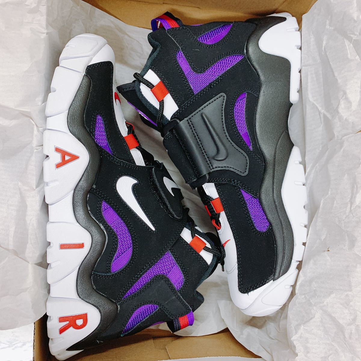 ☆新品未使用品☆NIKE AIR BARRAGE MID QS HYPER GRAPE CD9329-001 ナイキ エアバラージ ミッド 27cm ラプターズ