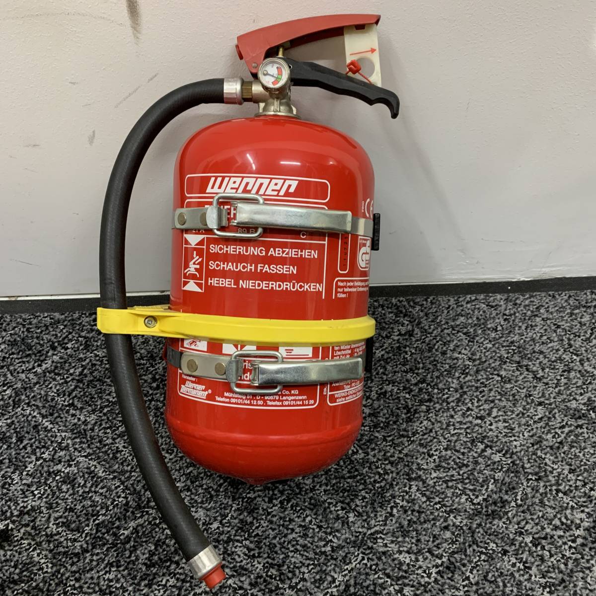 ポルシェ 公式通販 消火器 純正 車載 0 - Kg ドライパウダー 2.0 FEV