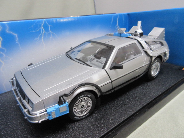 破損有】ホットウィール 1/18☆デロリアン バックトゥザフューチャー