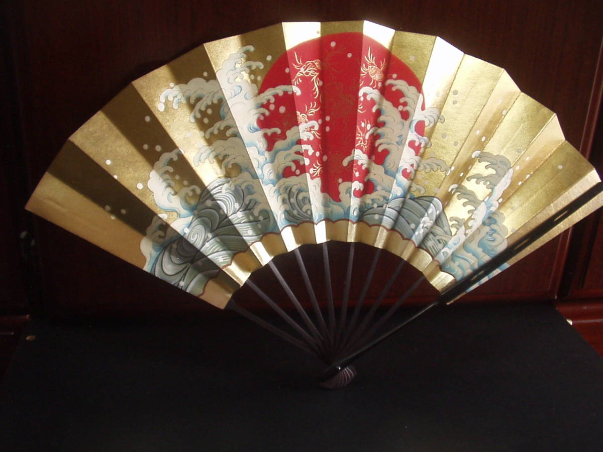 扇 京都十松屋福井謹製 波濤日輪図 中古品 箱あり DY79－10SR