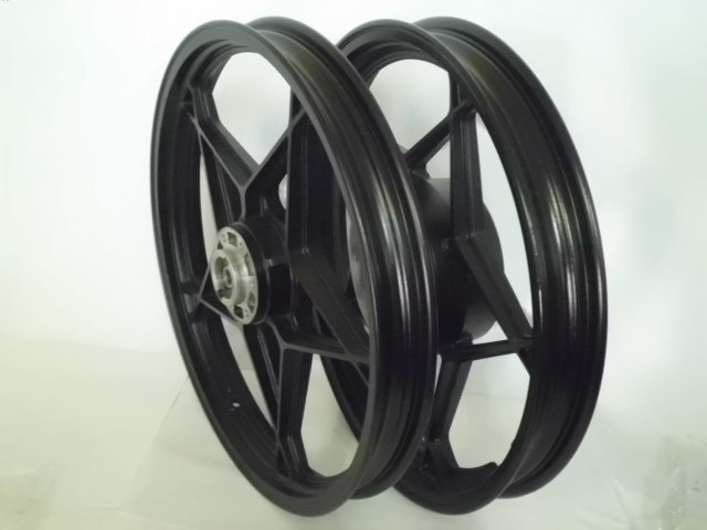 スズキ GSX250E（ザリ）ホイール前後 GSX250E 前後ホイール 【公式通販】