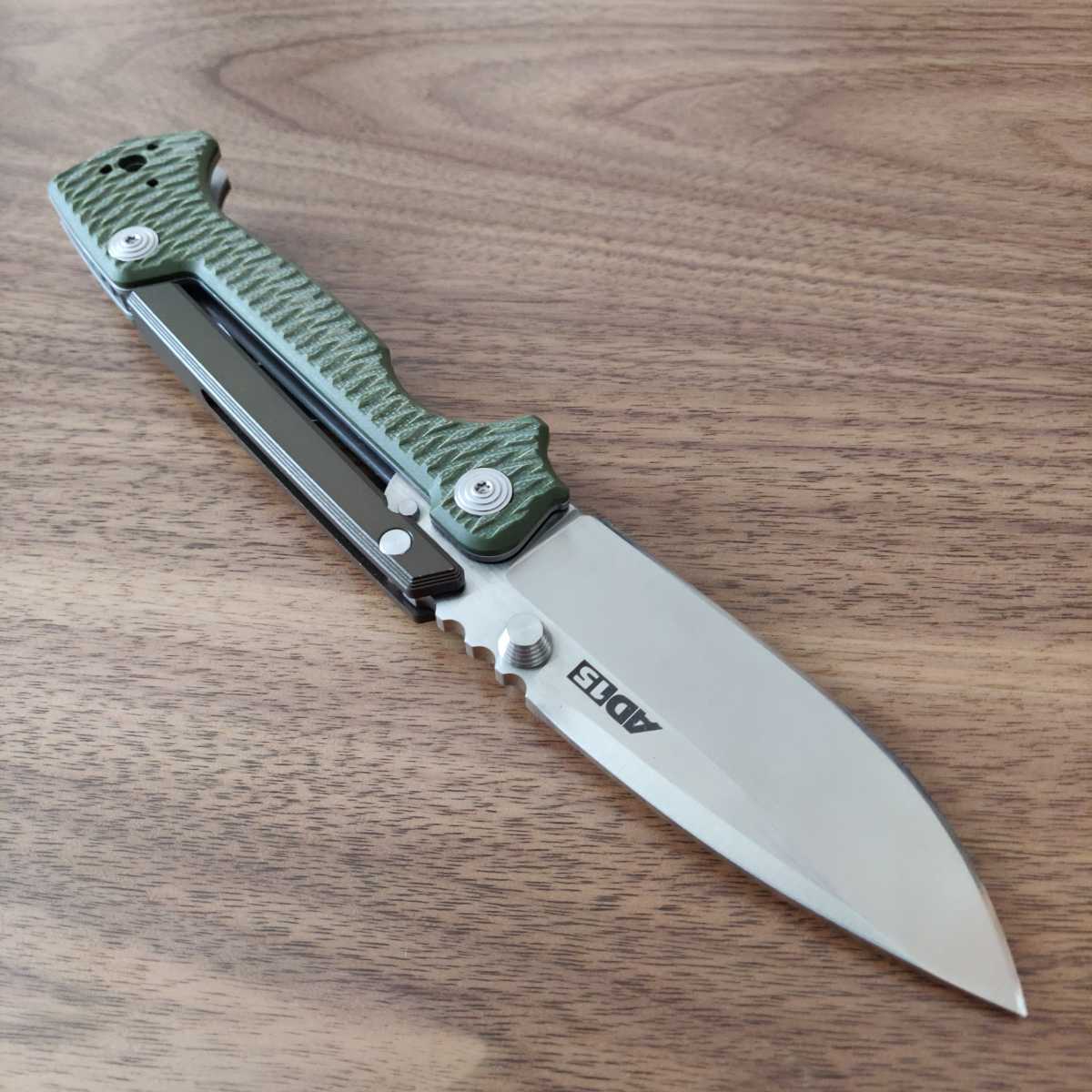  コールドスチール Cold Steel AD15 折りたたみナイフ を天然砥石 本刃付け済み(ハンティングナイフ、狩猟刀)｜売買されたオークション情報、yahooの商品情報をアーカイブ公開 - オークファン ハンティングナイフ、狩猟刀