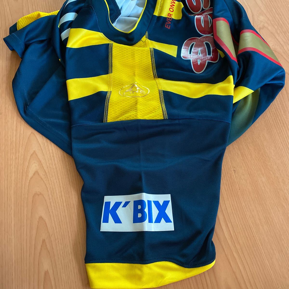 ザスパクサツ群馬 オーセンティック ユニフォーム カインズ ベイシア 12 Xl ユニホーム ザスパ草津 Jリーグ 売買されたオークション情報 Yahooの商品情報をアーカイブ公開 オークファン Aucfan Com