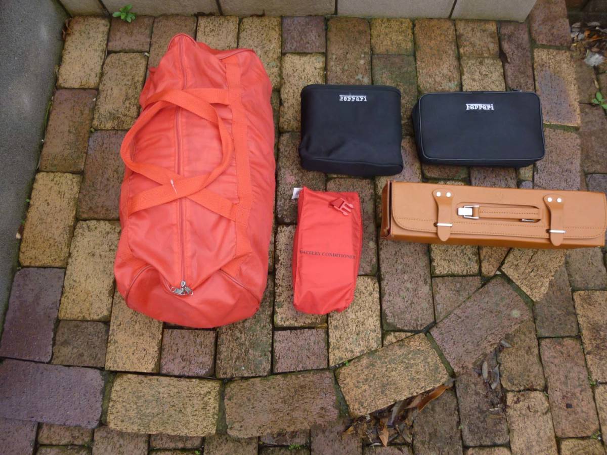 メルカリ Ferrari ガレージライフ専用フェラーリ348純正工具箱 0 Kit 