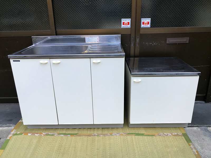t704098628.2