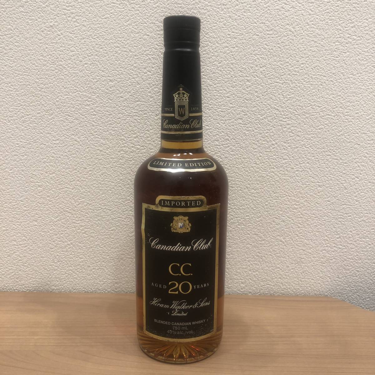 【格安，SALE】 Canadian Club/カナディアンクラブ/CC 20年 リミテッド ブレンデッドウイスキー 750ml 10968(カナディアン)｜売買されたオークション情報、yahooの商品情報をアーカイブ公開 - オークファン カナディアン